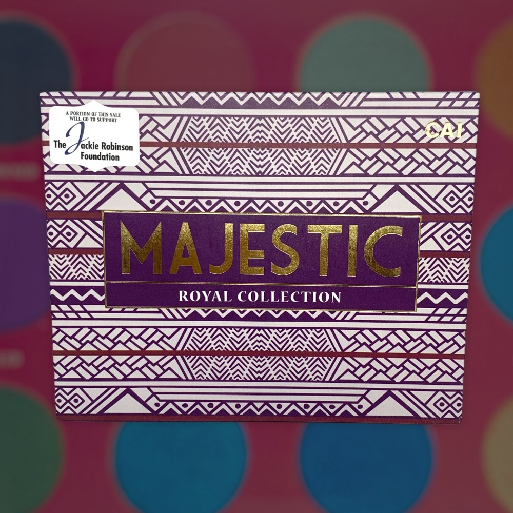 Caí Majestic Eyeshadow Palette